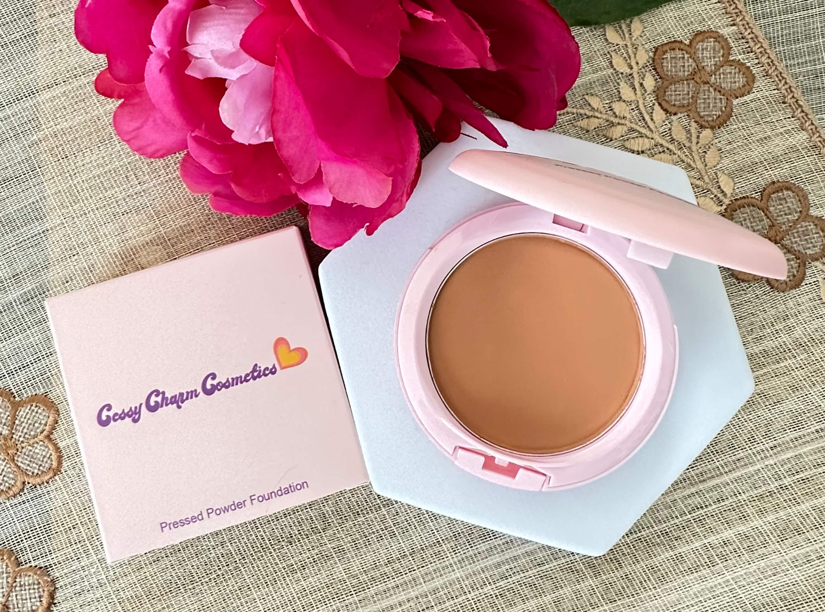 Compact Pressed Powder Foundation Natural Tan #05
