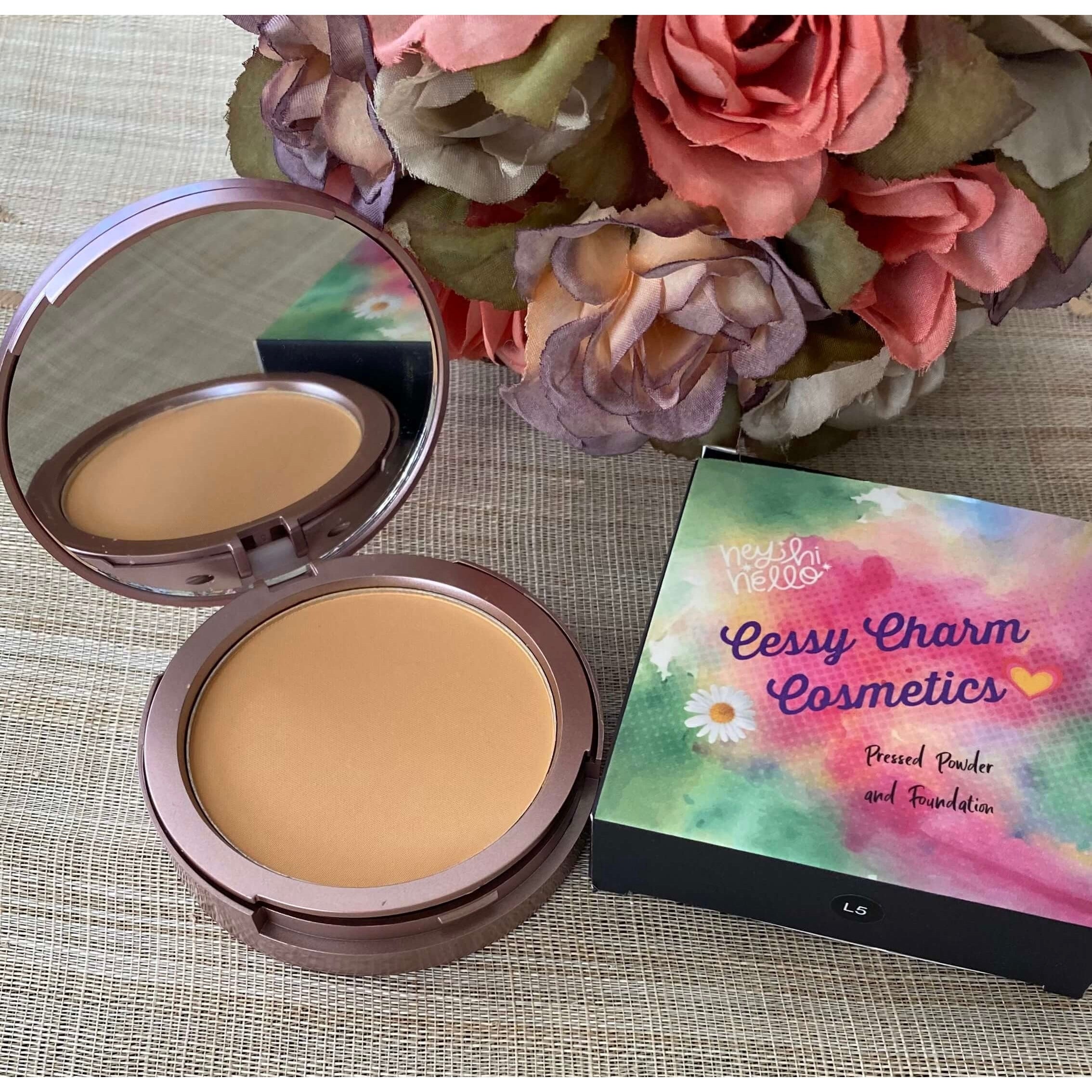 Pressed Powder and Foundation Compact Cessy Charm Cosmetics