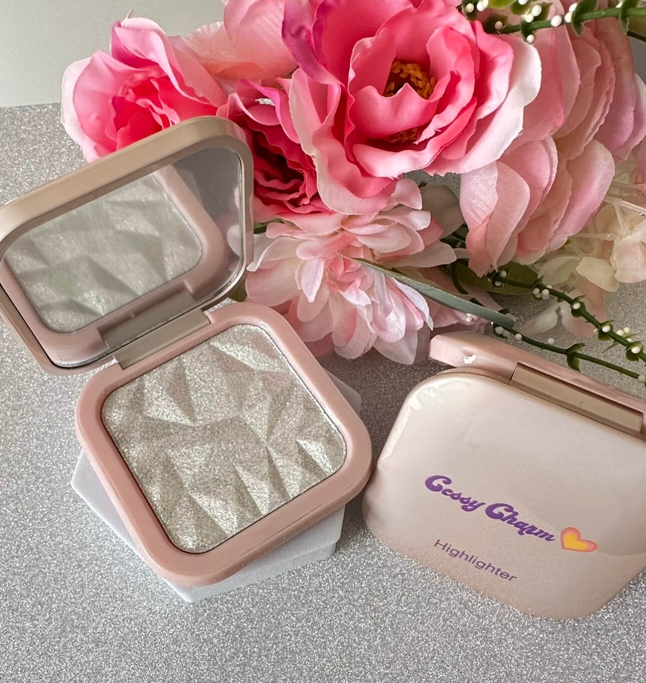Highlighter Makeup Diamond Glow - Cessy Charm Cosmetics